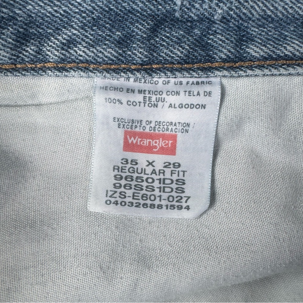 Wrangler Men's Light Blue Straight Jeans